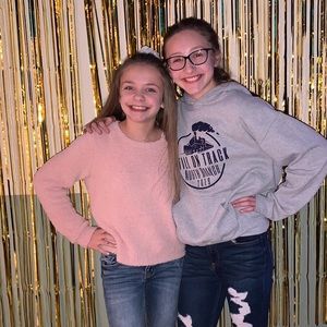 Meet your Posher, Chloe